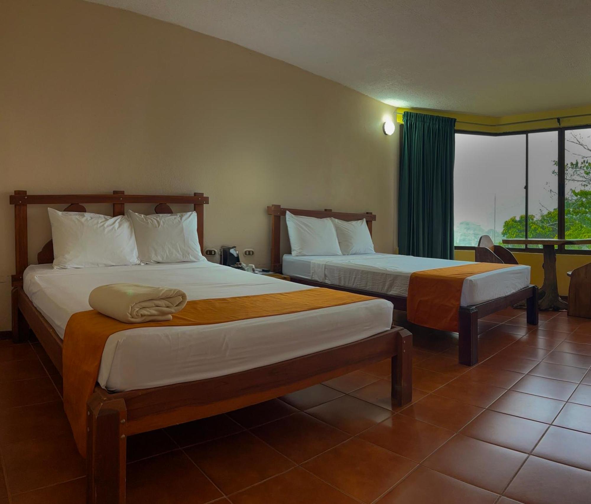 Arenal Roca Lodge & Bungalows La Fortuna Eksteriør bilde